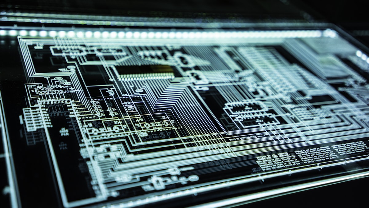 Cyber & online investigation — Detective Pulse